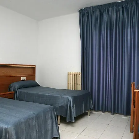 Hotel Tent 2*