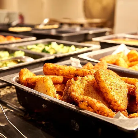 Tent 酒店 滨海略雷特